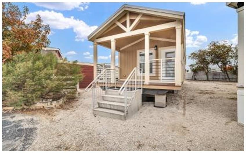 Winchester 640 sq ft